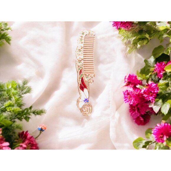 Vintage-Inspired Butterfly Mirror Comb Set Metal Handheld Compact Gift - Picture 10 of 12